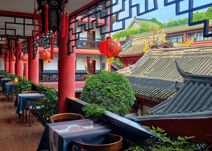 Wenjun Courtyard Hotel Chengdu ,Chinese Ancient Style, English-Speaking Service ,Local Tours, Free Laundry, Free Coffee